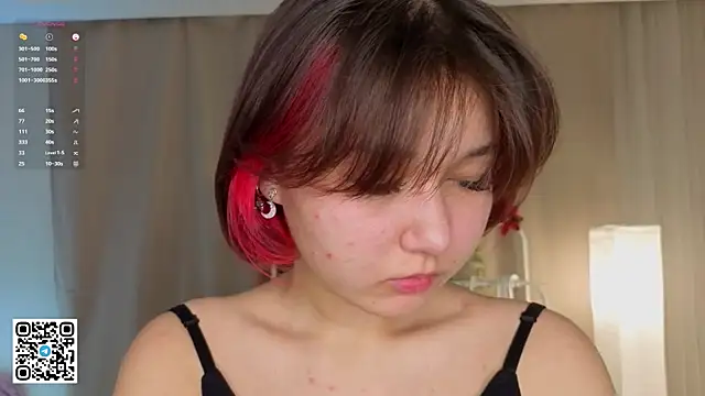 EvelinaKilner online show from December 22, 2025, 4:31 am