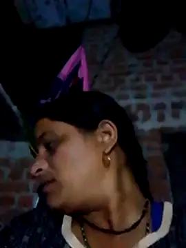 Snapshot of CUTE_Ishpa chatting on January 10, 2026, 2:19 pm CUTE Ishpa online show from January 10, 2026, 2:19 pm