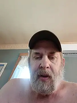 FragrantToe529 online show from May 14, 2026, 2:02 pm