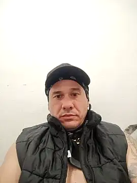 Snapshot of losdeliciosos12 chatting on April 23, 2026, 8:13 am losdeliciosos12 online show from April 23, 2026, 8:13 am