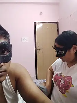 Snapshot of DesiSeductress chatting on June 9, 2026, 6:30 pm DesiSeductress online show from June 9, 2026, 6:30 pm