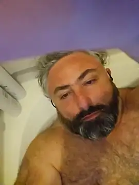 MacGuyver20 online show from February 11, 2026, 5:12 am