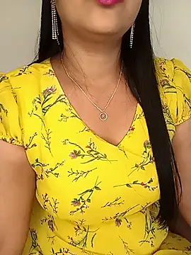 Snapshot of Deshi_bhabhi143 chatting on April 17, 2026, 10:07 am Deshi bhabhi143 online show from April 17, 2026, 10:07 am