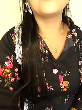 Snapshot of Deshi_bhabhi143 chatting on April 26, 2026, 6:44 am Deshi bhabhi143 online show from April 26, 2026, 6:44 am