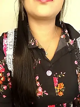 Snapshot of Deshi_bhabhi143 chatting on May 3, 2026, 6:19 am Deshi bhabhi143 online show from May 3, 2026, 6:19 am