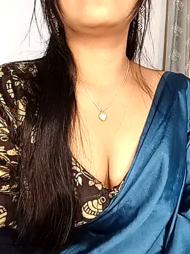 Snapshot of Deshi_bhabhi143 chatting on May 12, 2026, 9:28 am Deshi bhabhi143 online show from May 12, 2026, 9:28 am