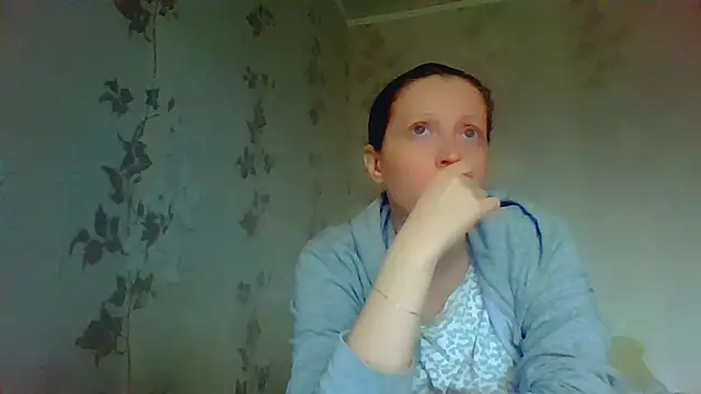 CrystallAngel online show from April 15, 2026, 12:45 pm