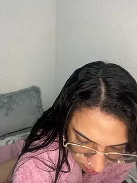 ValentinaEvanz online show from January 14, 2026, 4:12 pm