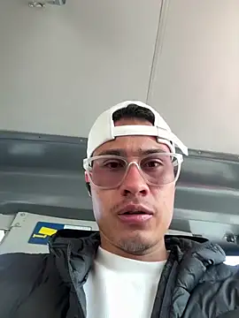 Latin Paisa Boy online show from March 4, 2026, 2:34 pm