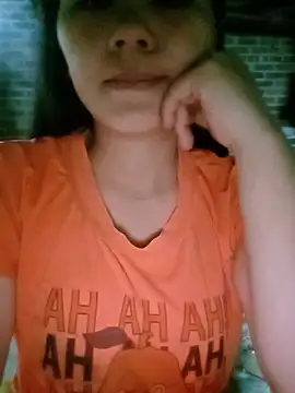 DIANAKUTE online show from July 3, 2026, 11:33 pm