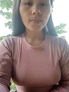 DIANAKUTE online show from July 15, 2026, 1:11 am