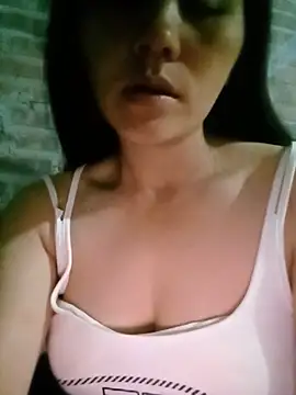 DIANAKUTE online show from July 19, 2026, 2:04 am