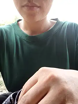 DIANAKUTE online show from July 21, 2026, 9:33 am