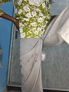 Hottest Radhika   online show from March 17, 2026, 6:11 pm