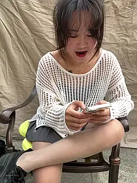 Snapshot of Molly-xiao chatting on April 3, 2026, 10:13 am Molly-xiao online show from April 3, 2026, 10:13 am