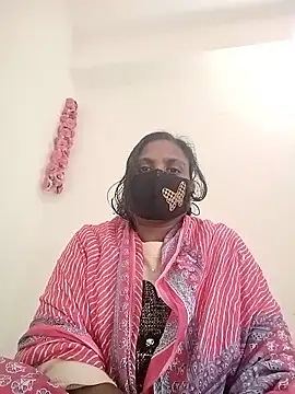 Snapshot of Hot_Sweety02 chatting on January 11, 2026, 9:36 am Hot Sweety02 online show from January 11, 2026, 9:36 am