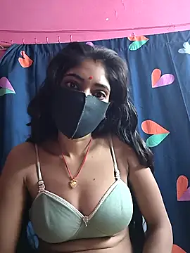 Snapshot of Naughty_Seema chatting on April 18, 2026, 9:26 pm Naughty Seema online show from April 18, 2026, 9:26 pm