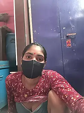 Snapshot of Naughty_Seema chatting on April 27, 2026, 10:13 am Naughty Seema online show from April 27, 2026, 10:13 am