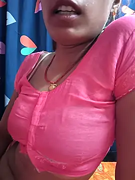 Snapshot of Naughty_Seema chatting on June 22, 2026, 7:05 am Naughty Seema online show from June 22, 2026, 7:05 am