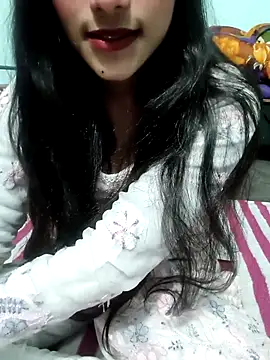 Yours-Zeenat online show from January 11, 2026, 5:56 am