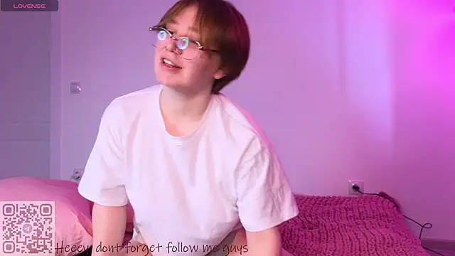 starsonthesky online show from April 10, 2026, 12:21 pm