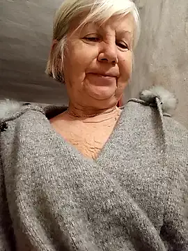 KlaudiaDarling online show from January 18, 2026, 7:28 pm