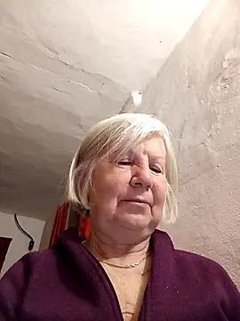 KlaudiaDarling online show from February 17, 2026, 3:25 am