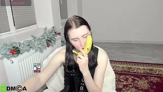 Snapshot of KrissLimada chatting on February 9, 2026, 10:58 pm KrissLimada online show from February 9, 2026, 10:58 pm