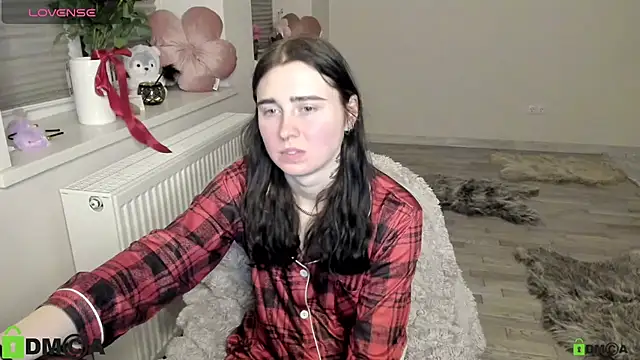 KrissLimada online show from April 11, 2026, 10:36 pm