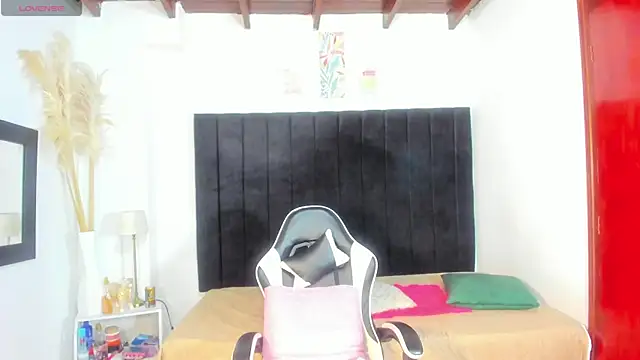 karen adamss online show from January 10, 2026, 3:52 am