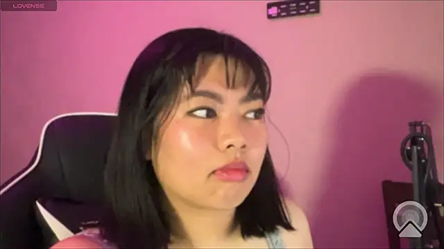 kuromixx444 online show from February 24, 2026, 6:11 am