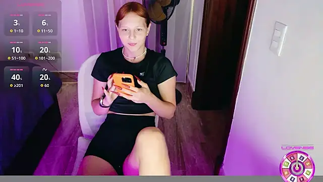 ViktoriaSilk online show from June 7, 2026, 6:11 pm