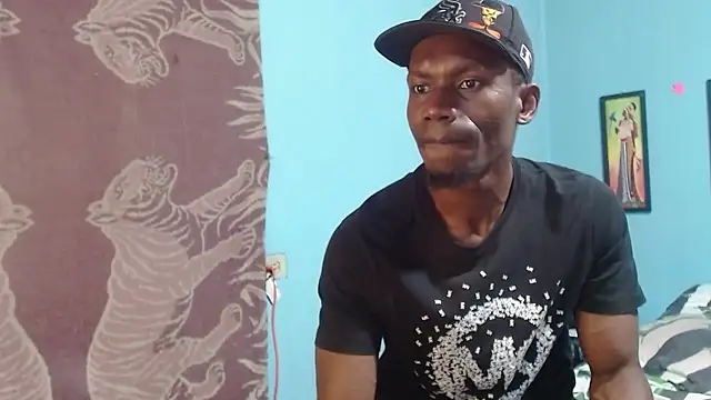 Snapshot of miltonjjakee chatting on January 13, 2026, 9:31 pm miltonjjakee online show from January 13, 2026, 9:31 pm