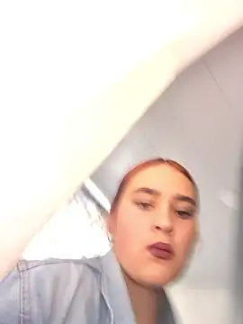 Snapshot of Hanna_89 chatting on January 8, 2026, 8:44 pm Hanna 89 online show from January 8, 2026, 8:44 pm