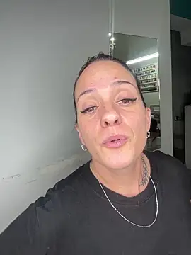 donatella07 online show from March 15, 2026, 2:50 am