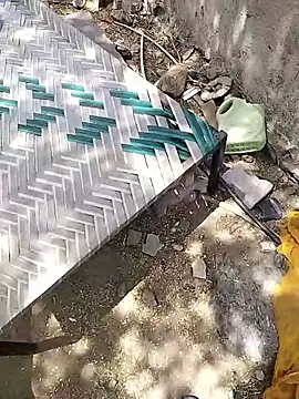 hornycouple20000 online show from April 28, 2026, 5:12 am