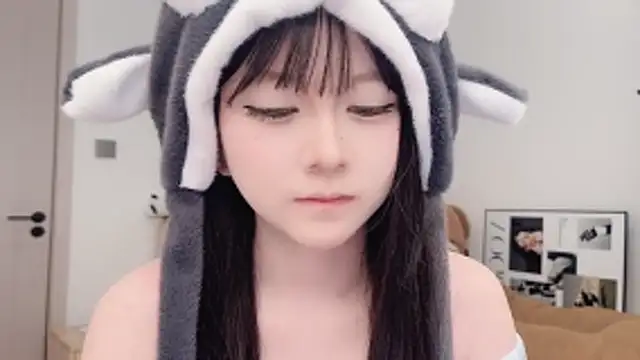 lnua-lnua online show from February 1, 2026, 2:32 am