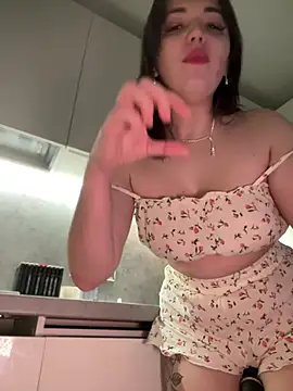 Natuella Luxe online show from January 10, 2026, 8:10 pm