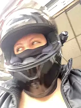 Scarlet auraa online show from February 7, 2026, 6:22 pm