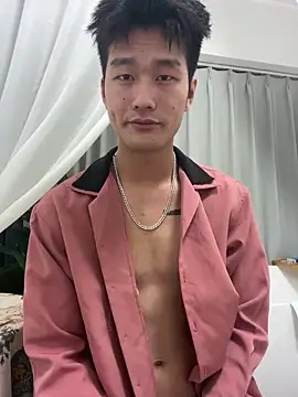 nanda108520 online show from April 13, 2026, 1:49 pm