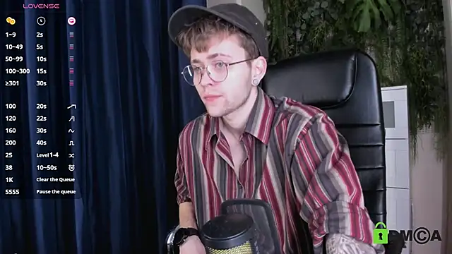 Snapshot of Tomas_Norton chatting on March 13, 2026, 3:18 pm Tomas Norton online show from March 13, 2026, 3:18 pm