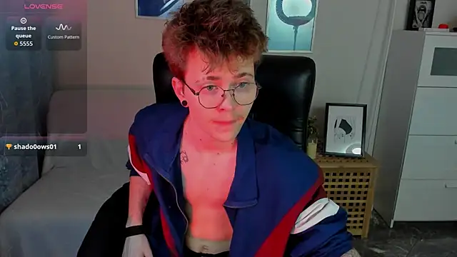 Snapshot of Tomas_Norton chatting on March 28, 2026, 8:30 pm Tomas Norton online show from March 28, 2026, 8:30 pm