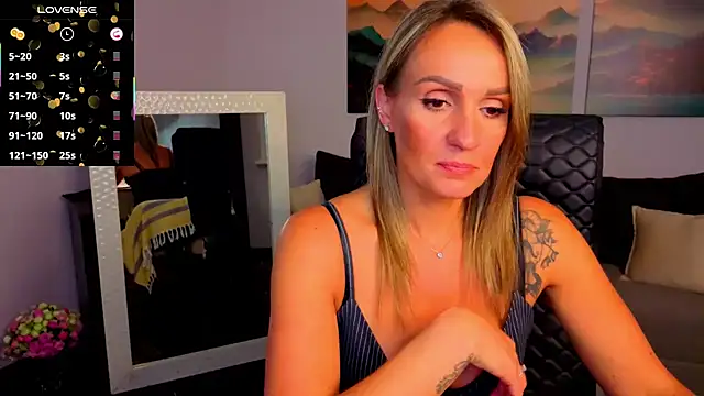 Alisa Allisen online show from July 18, 2026, 1:10 am
