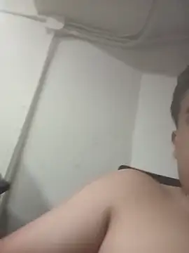 Yosoyelmismo-6737 online show from June 7, 2026, 10:57 pm