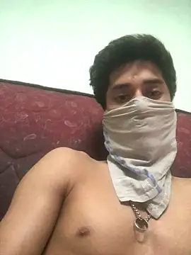 karan72819 online show from April 8, 2026, 11:54 am