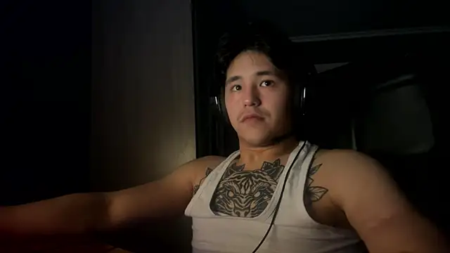 Snapshot of thisguyhasnochill chatting on March 4, 2026, 6:58 pm thisguyhasnochill online show from March 4, 2026, 6:58 pm