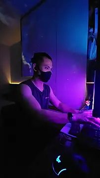 OnlyHand9x online show from March 11, 2026, 6:03 pm