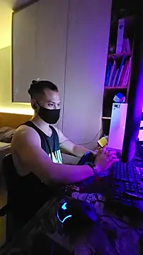 OnlyHand9x online show from March 27, 2026, 4:51 pm