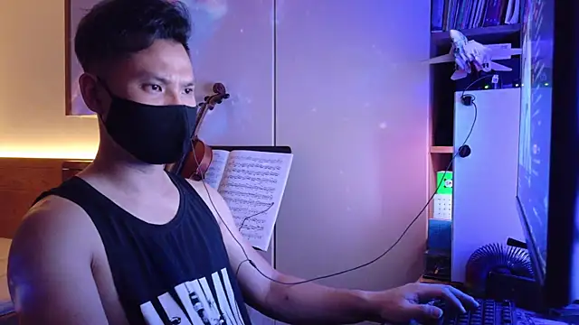 OnlyHand9x online show from June 14, 2026, 3:36 pm