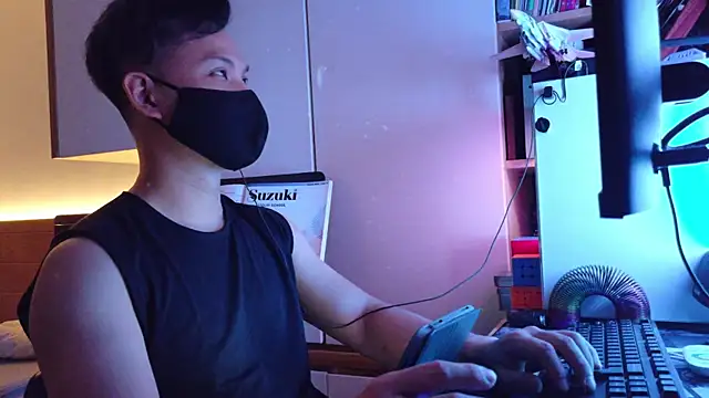 OnlyHand9x online show from July 16, 2026, 4:35 pm